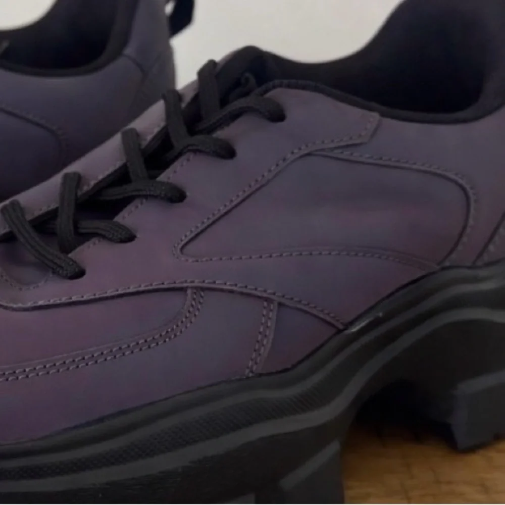 🌈 Holographic Women's Sneakers - size 9 - Picture 10 of 17